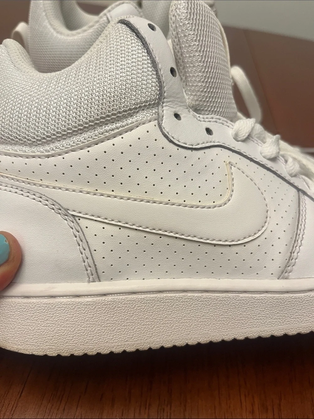 Nike Court Borough Mid Triple White Sz 8